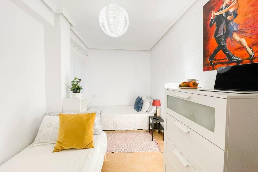 Coqueto Y Amplio Apartamento A 15 Min De La Playa لقنت المظهر الخارجي الصورة