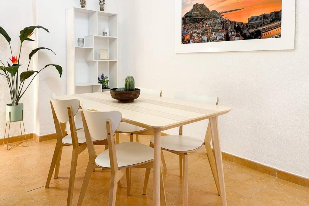 Coqueto Y Amplio Apartamento A 15 Min De La Playa لقنت المظهر الخارجي الصورة